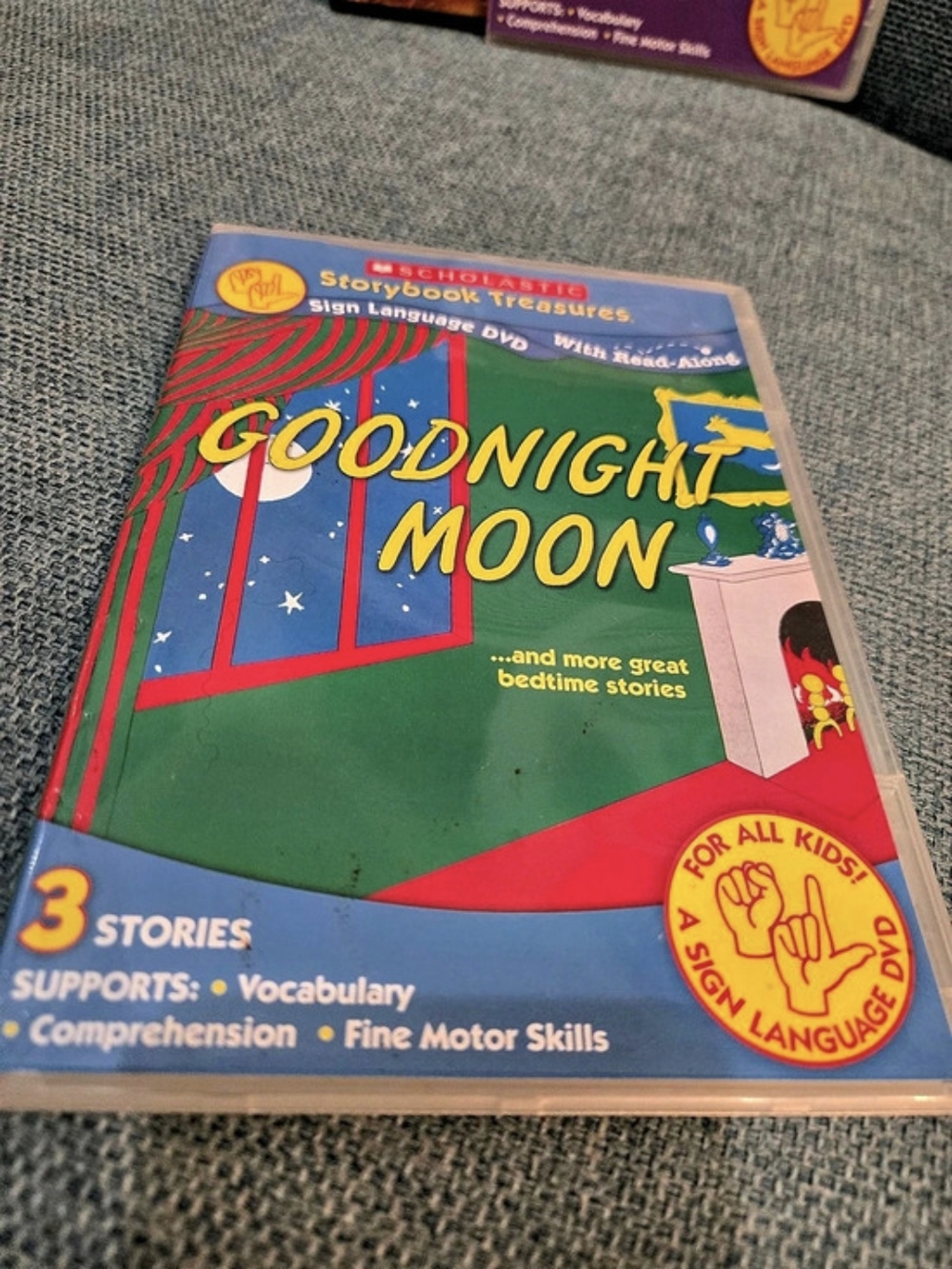 Scholastic Goodnight Moon; Five Little Monkeys Jumping on the Bed; Planes: Fire